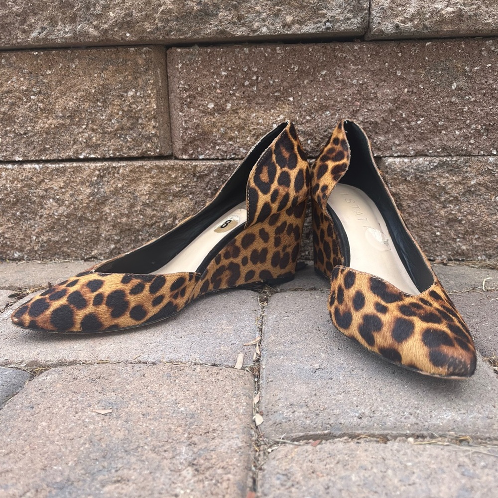 1 Star Leopard Wedges